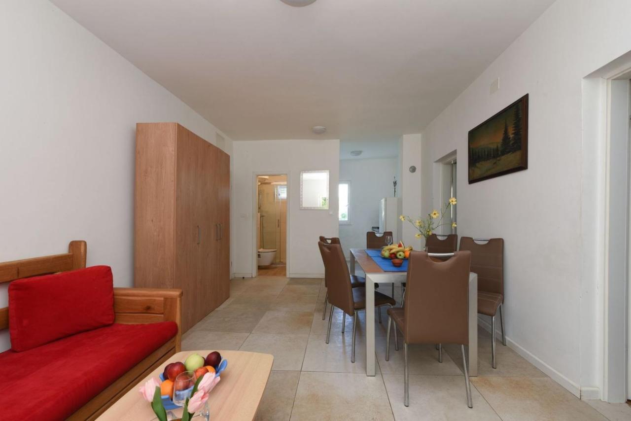 Apartments Bibinje By The Beach Bagian luar foto