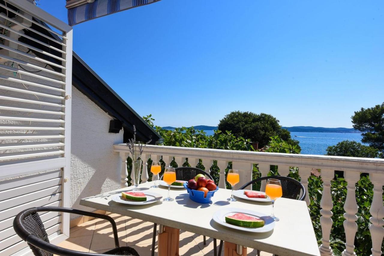 Apartments Bibinje By The Beach Bagian luar foto