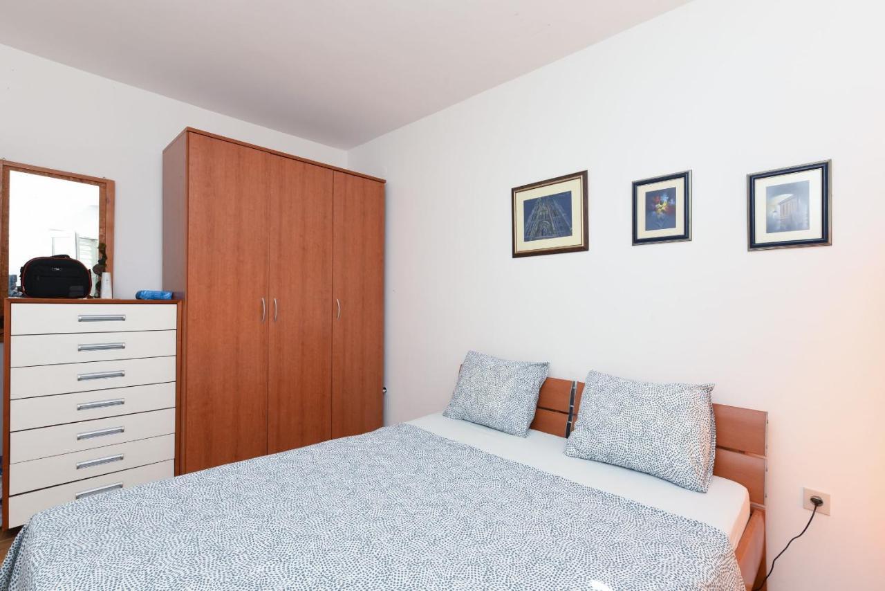Apartments Bibinje By The Beach Bagian luar foto