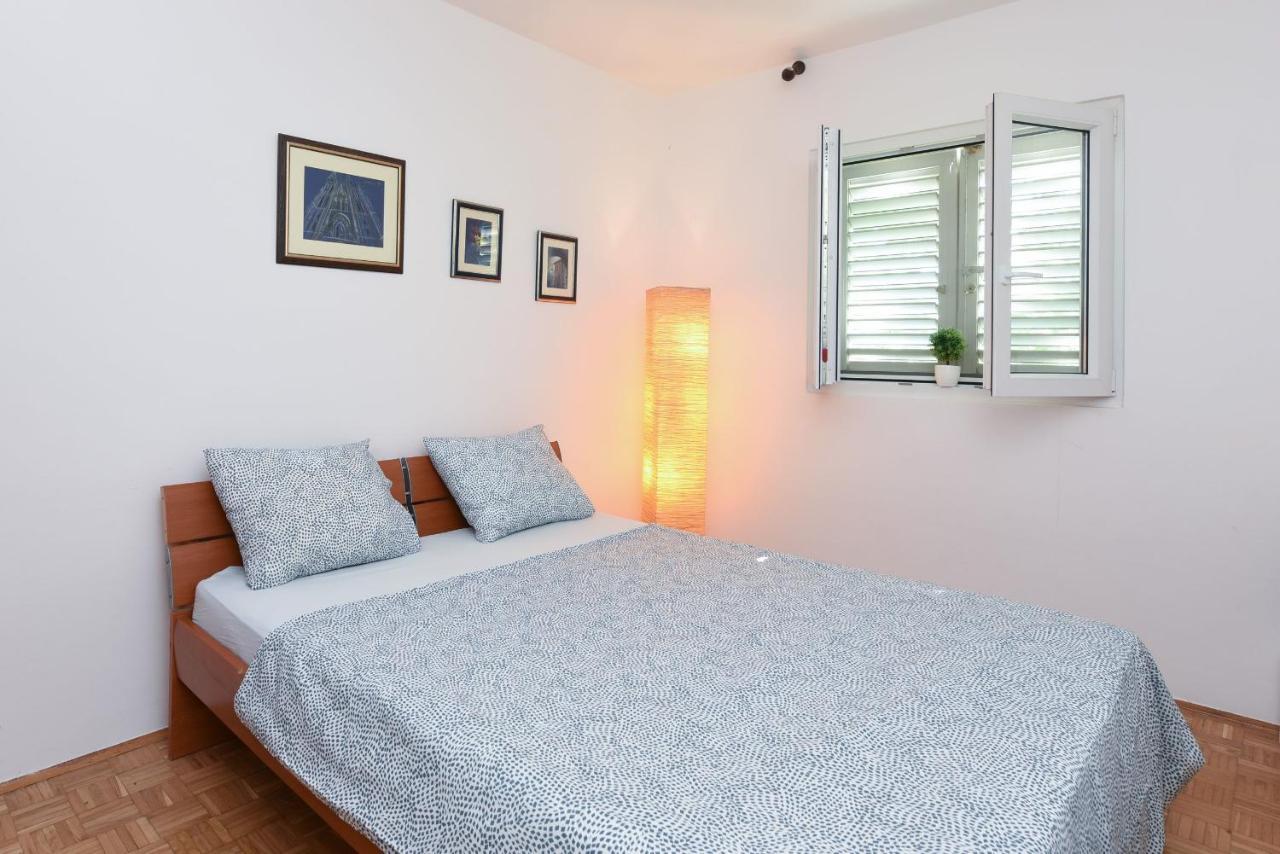 Apartments Bibinje By The Beach Bagian luar foto